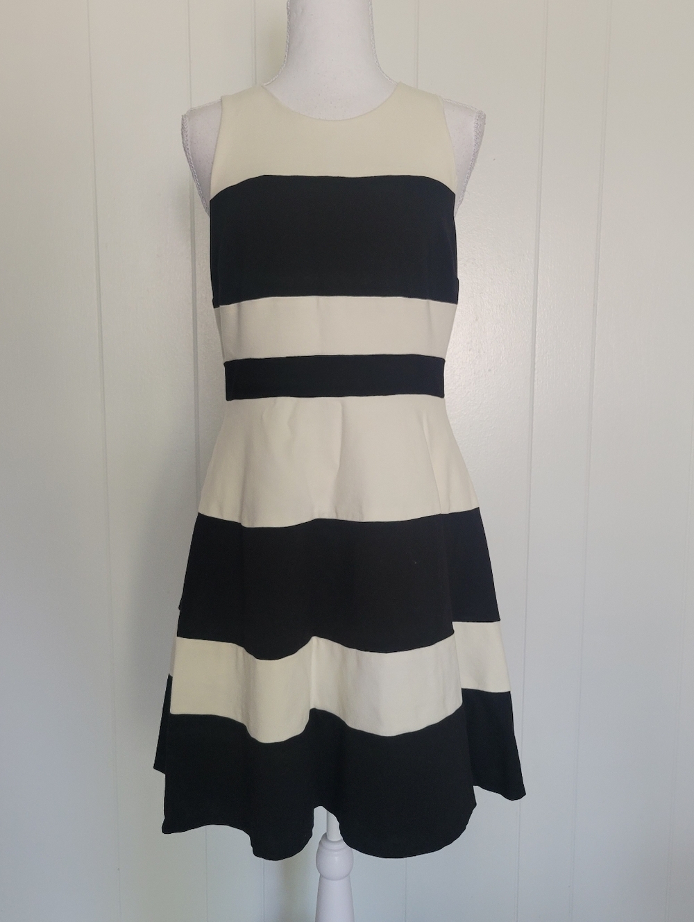 Kate Spade New York Striped Ponte A Line Dress Black & White + Pockets Classic M - Picture 4 of 14
